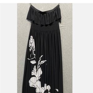 Strapless White House, Black market, floral, maxi dress with ruffle